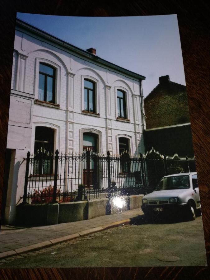 B And B Comme Chez Soi La Hestre Dış mekan fotoğraf
